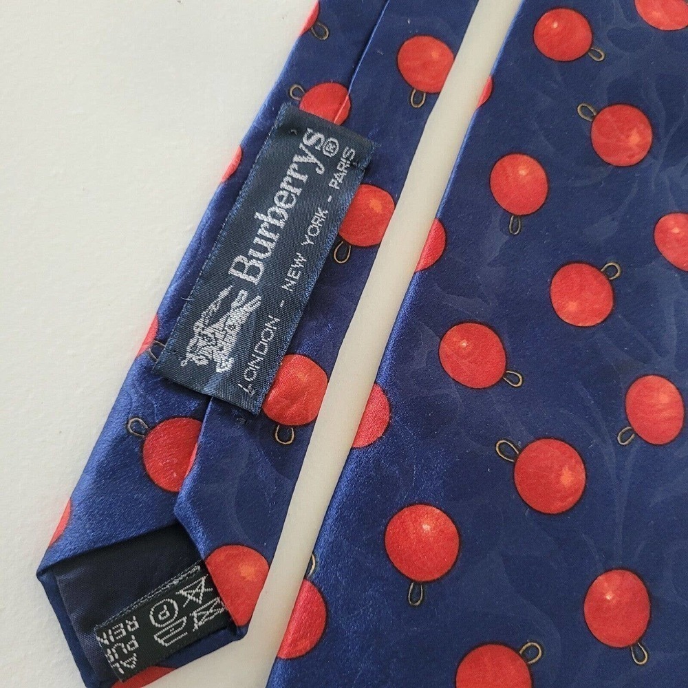 Vtg Burberrys 100% Silk Neck Tie 56" Christmas Ornament Print Navy Red - Picture 4 of 11